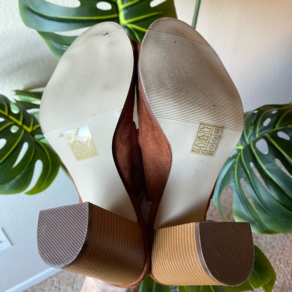 Open toe heels - Picture 6 of 6